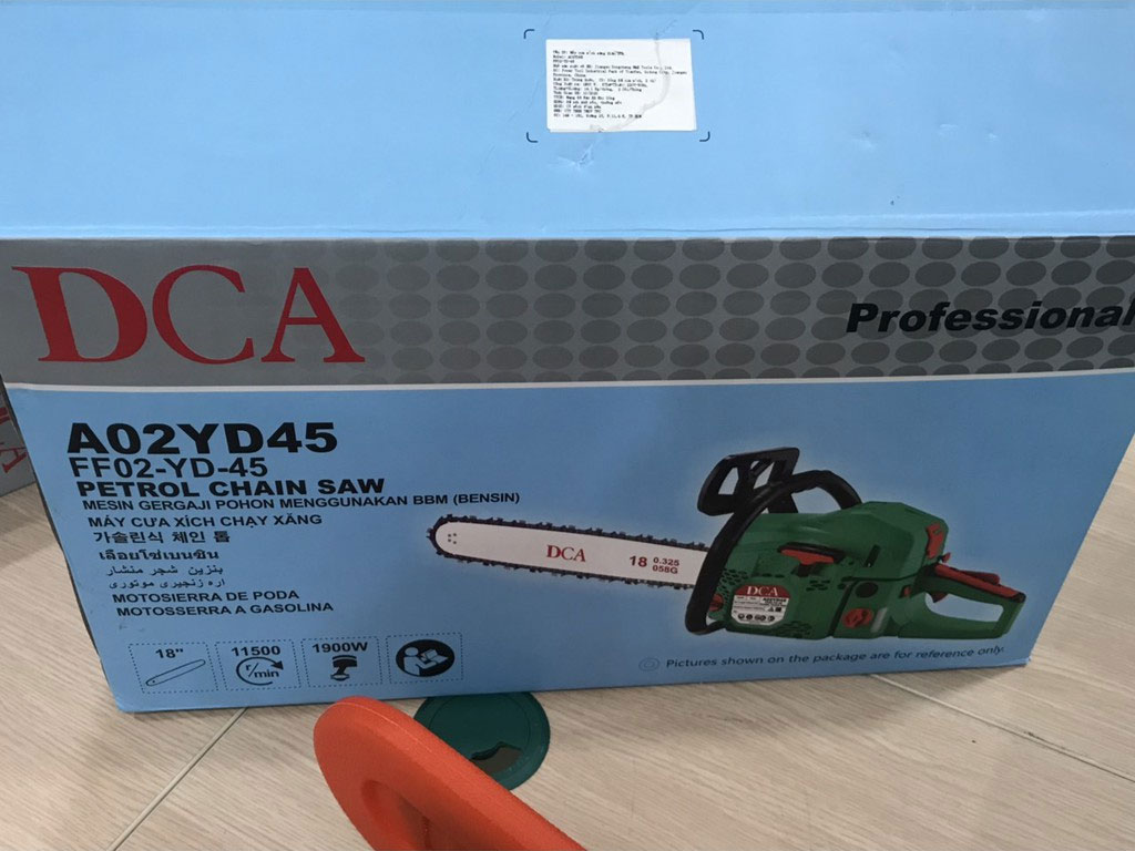Máy cưa xích xăng 2 thì DCA A02YD45 - 1.900W