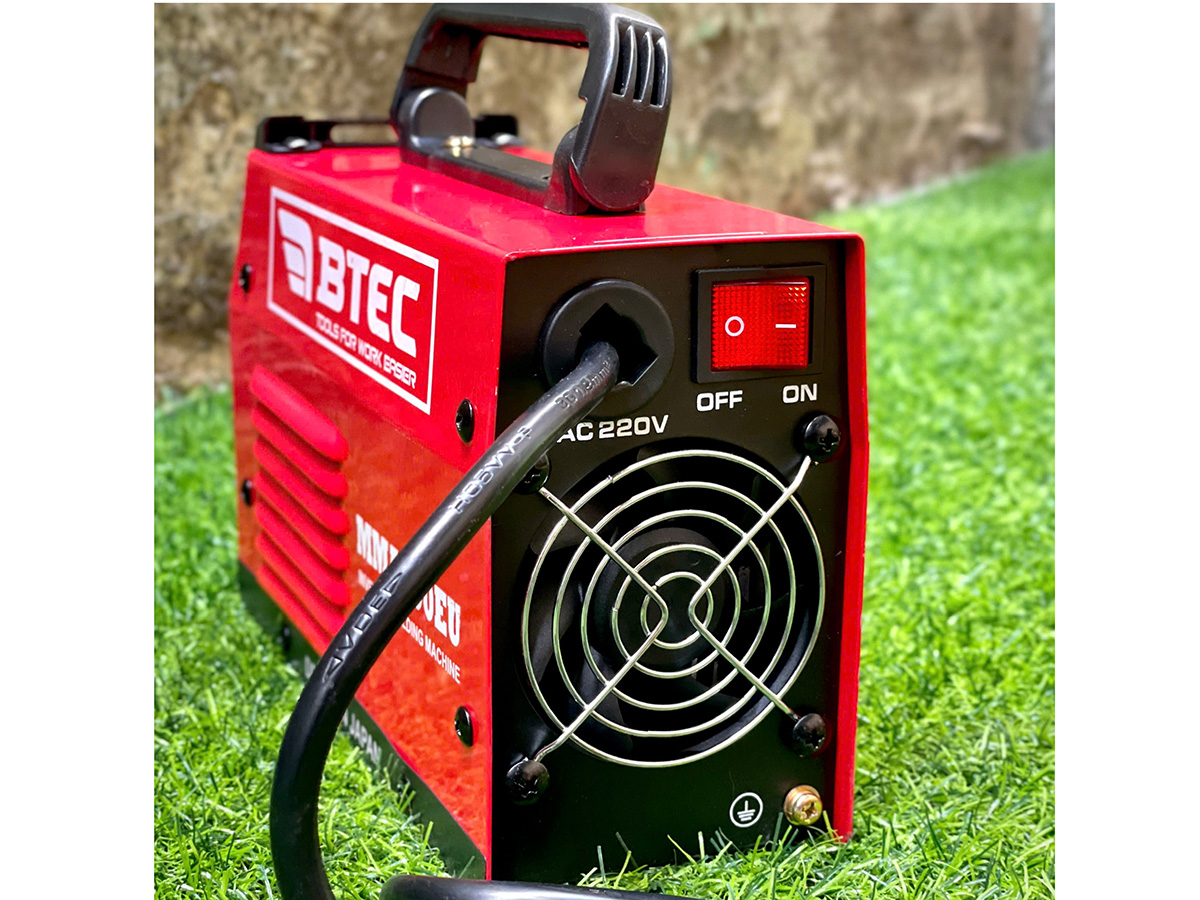 Máy hàn Btec MMA-200EU