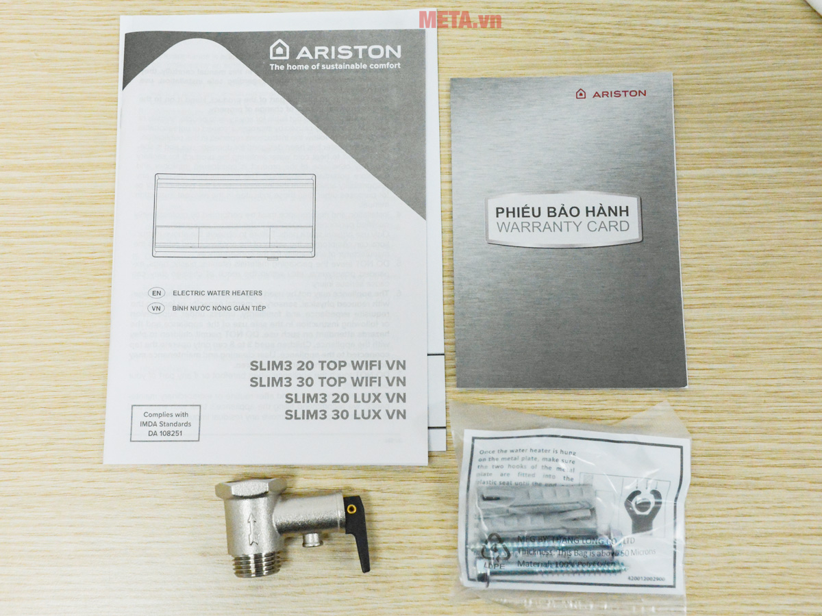 Bình nóng lạnh Ariston SLIM3 30 TOP Wifi VN - 30 lít