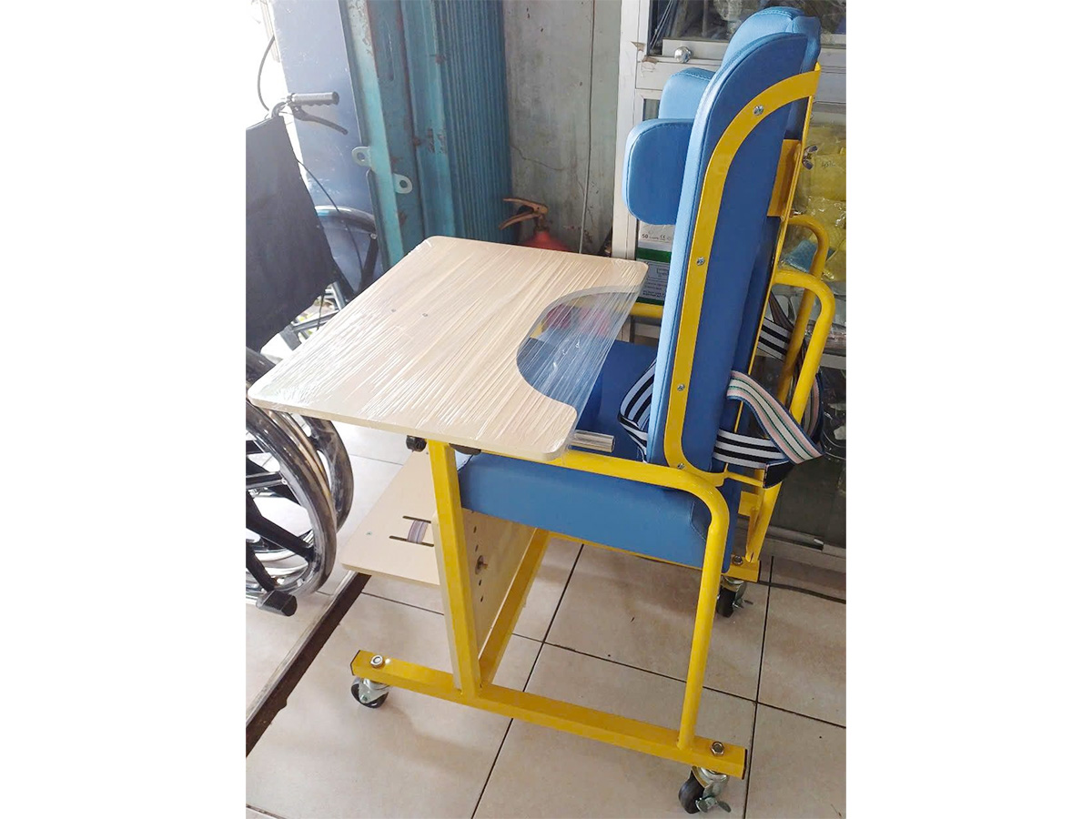 Ghế ngồi trẻ bại não PhaNa PN48.0