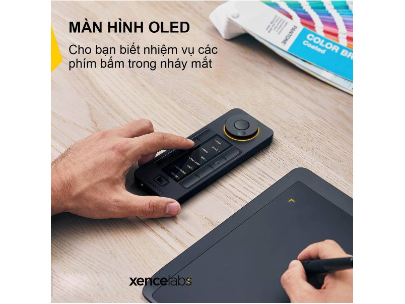 Điều khiển Remote Xencelabs Quick Keys Wireless màn hình Oled 40 phím tắt và vòng Dial