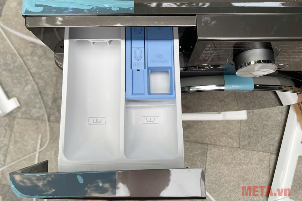 Máy giặt sấy LG Inverter FV1411D4B (giặt 11kg - sấy 7kg)