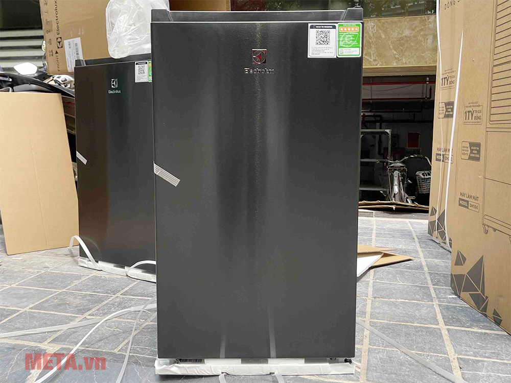 Tủ lạnh Electrolux 94 Lít EUM0930BD-VN
