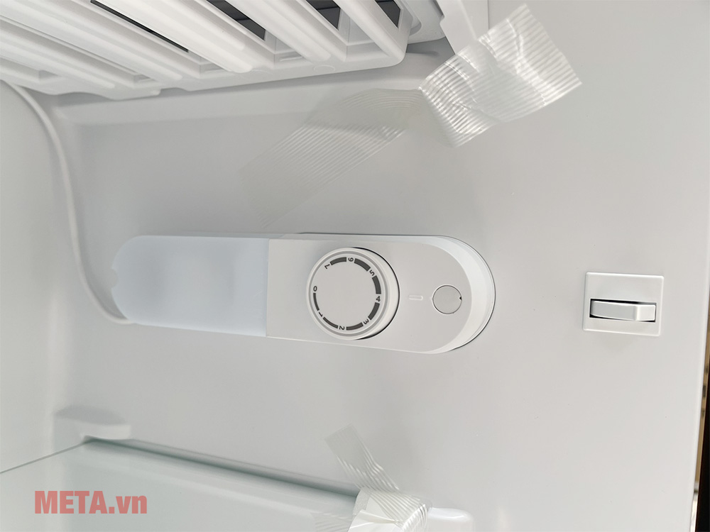 Tủ lạnh Electrolux 94 Lít EUM0930BD-VN