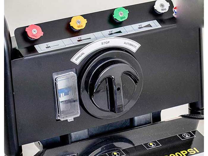 Máy rửa xe Kumisai KMS 220/5.5 tự động ngắt