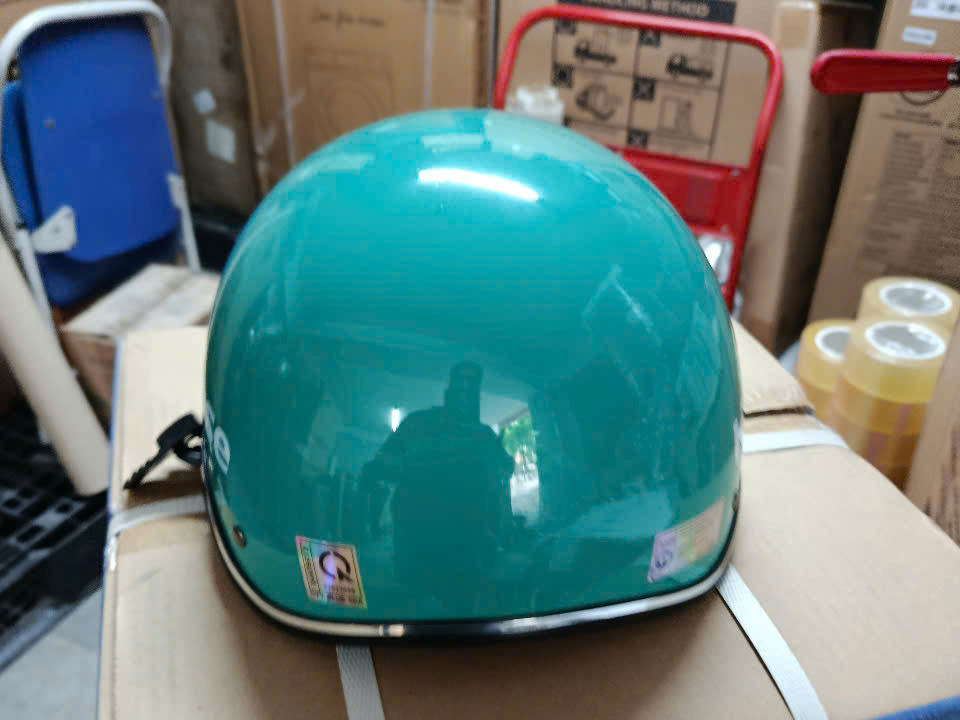 Mũ bảo hiểm Hisense