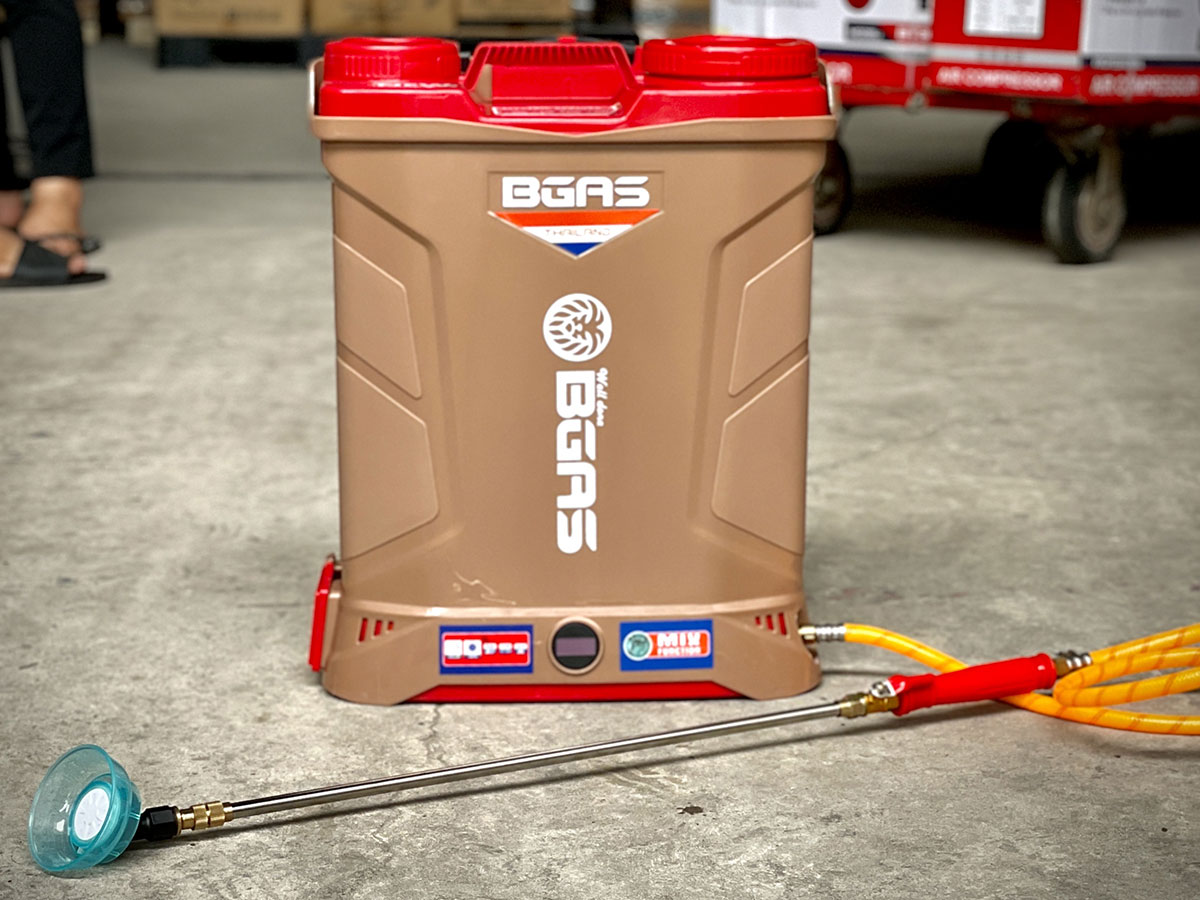 Máy phun thuốc Bgas BGA20A12G (20 lít, bơm đôi, có đảo thuốc)
