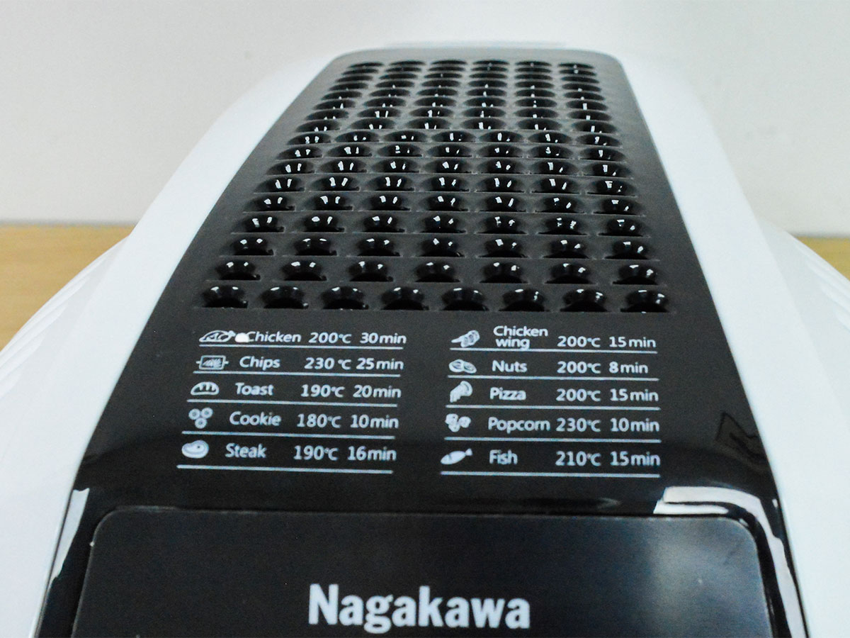 Nồi chiên không dầu xoay 360 độ Nagakawa NAG3302 - 9 lít