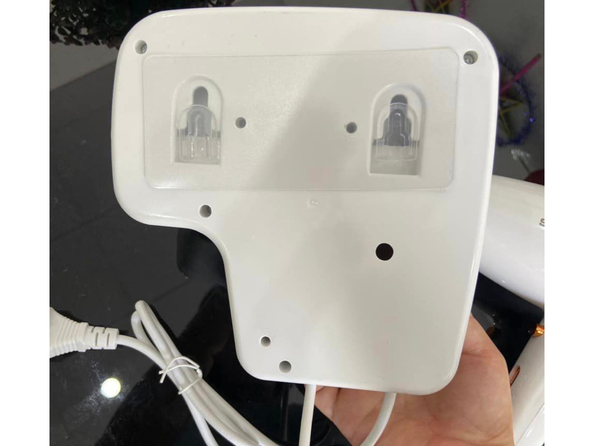 Máy sấy tóc treo tường Syntex SH2500