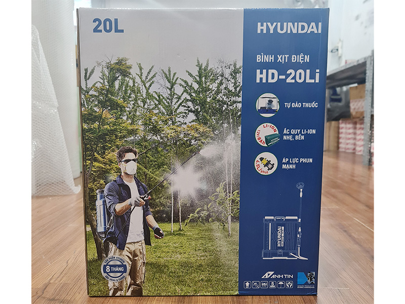 Bình xịt điện đảo thuốc Hyundai HD-20LI (20 lít, 8AH)