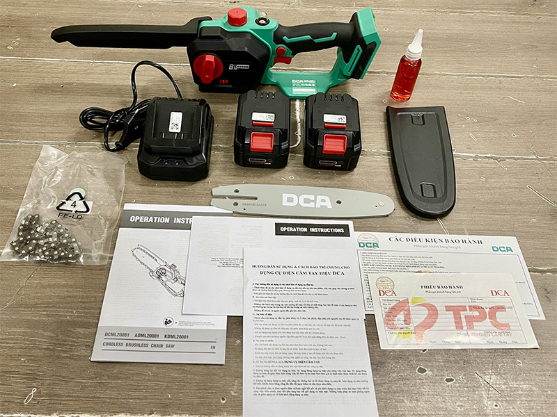 Máy cưa xích mini dùng pin 20V DCA ADML20081EM