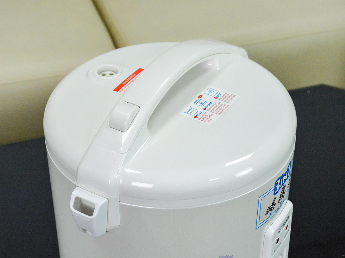 Nồi cơm điện cơ Tiger JNP-1803 1.8 lít