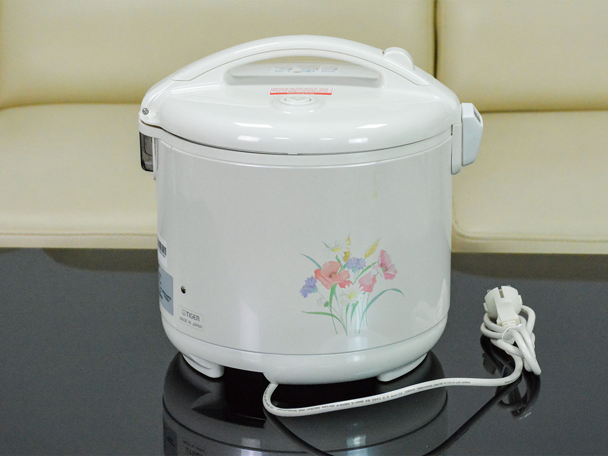 Nồi cơm điện cơ Tiger JNP-1803 1.8 lít
