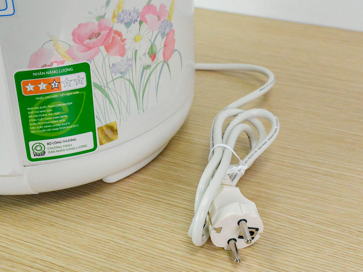 Nồi cơm điện cơ Tiger JNP-1803 1.8 lít