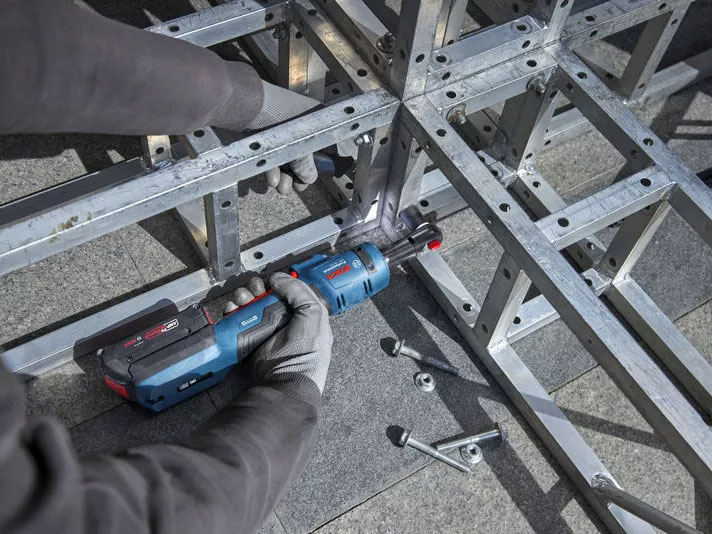 Máy vặn kiểu bánh cóc Bosch GRC 18V-60 06019N8080 (Solo, chưa pin, sạc)