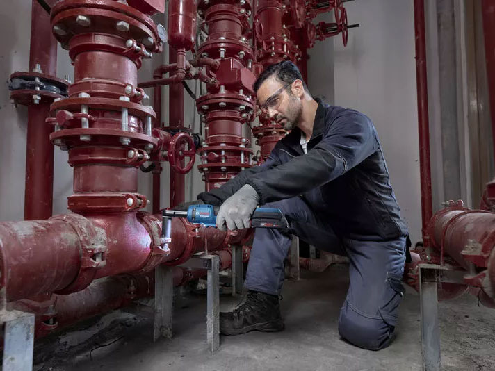 Máy vặn kiểu bánh cóc Bosch GRC 18V-60 06019N8080 (Solo, chưa pin, sạc)