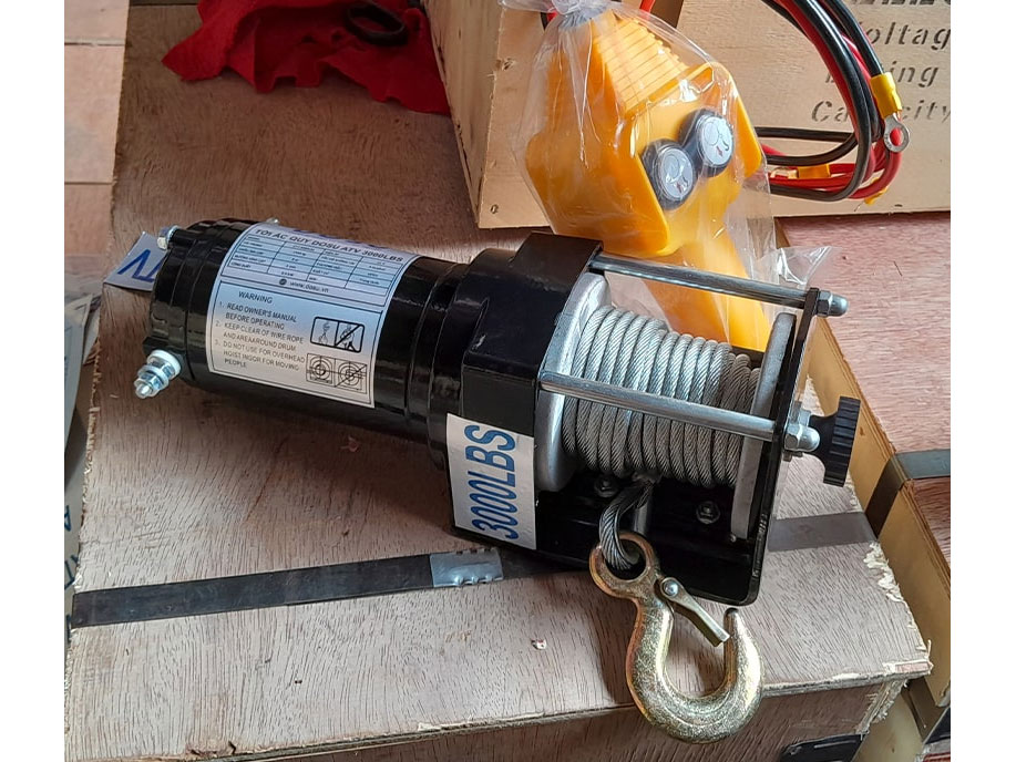 Tời ắc quy Dosu ATV12000LBS