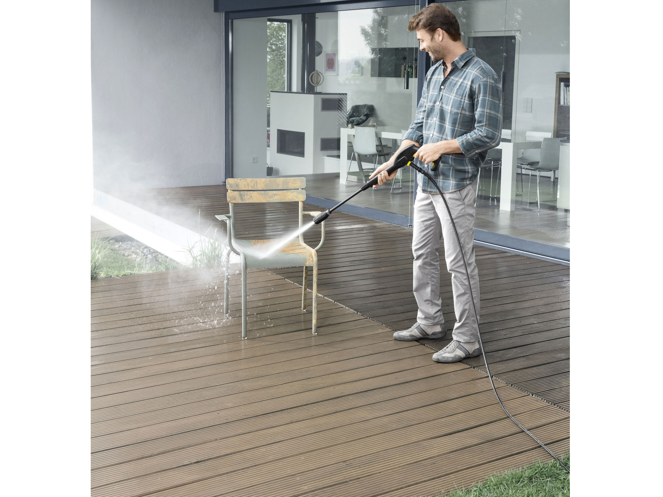 Máy phun rửa áp lực cao Karcher K 2 Power Control 91.673-600.0 (9.653-441.0)