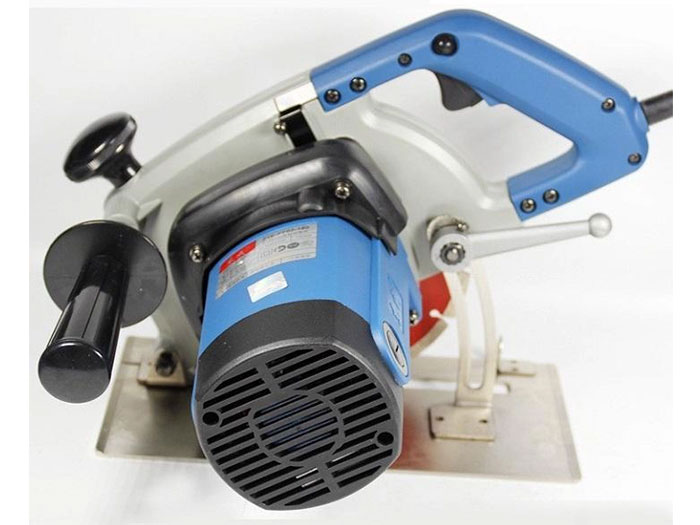 Máy cắt gạch Dongcheng DZE180