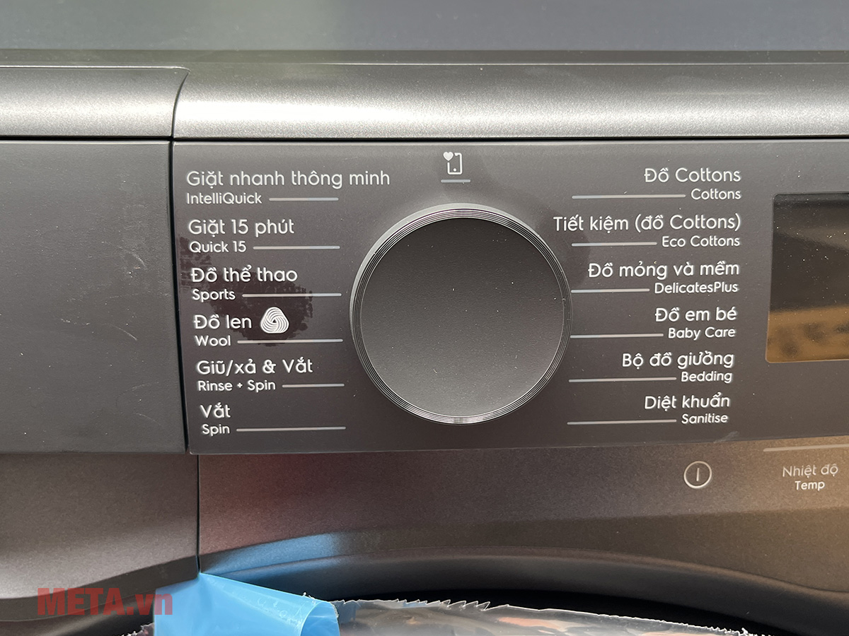 Máy giặt Electrolux UltimateCare 700 Inverter EWF1143R7SC