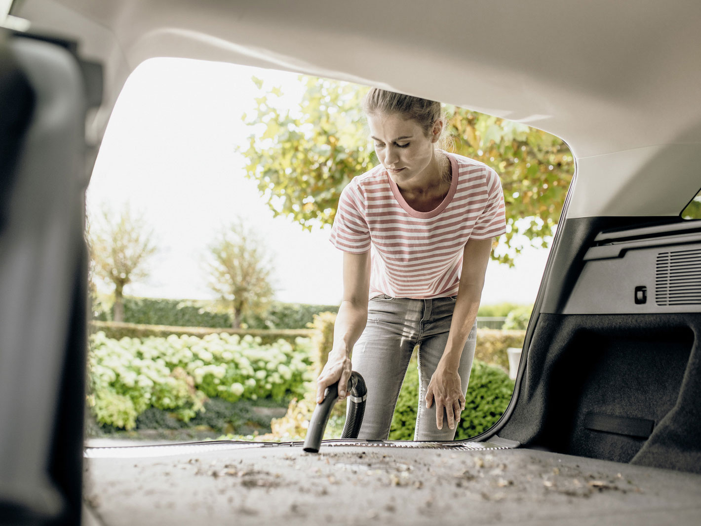 Máy hút bụi khô và ướt Karcher WD 4 S (1.628-260.0)