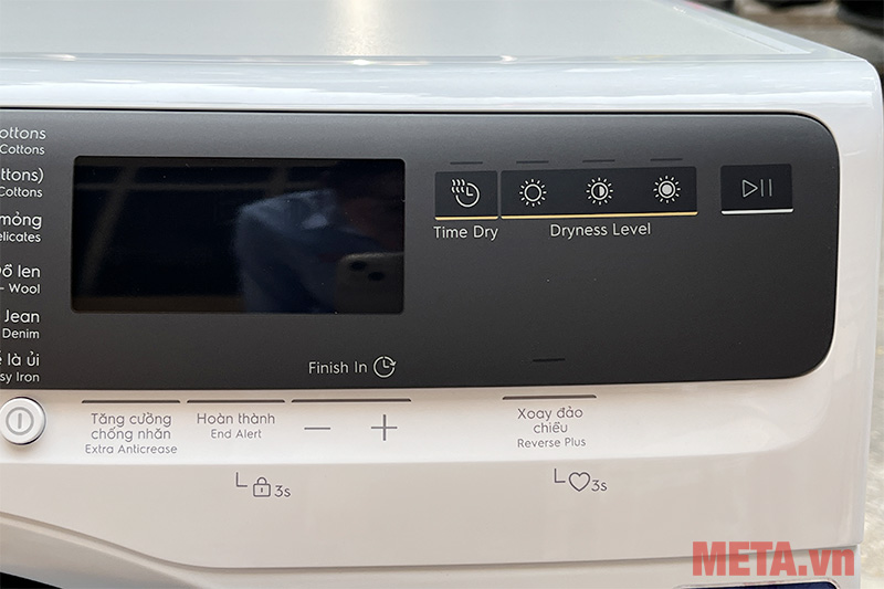 Máy sấy bơm nhiệt Electrolux UltimateCare 8kg EDH803J5WC