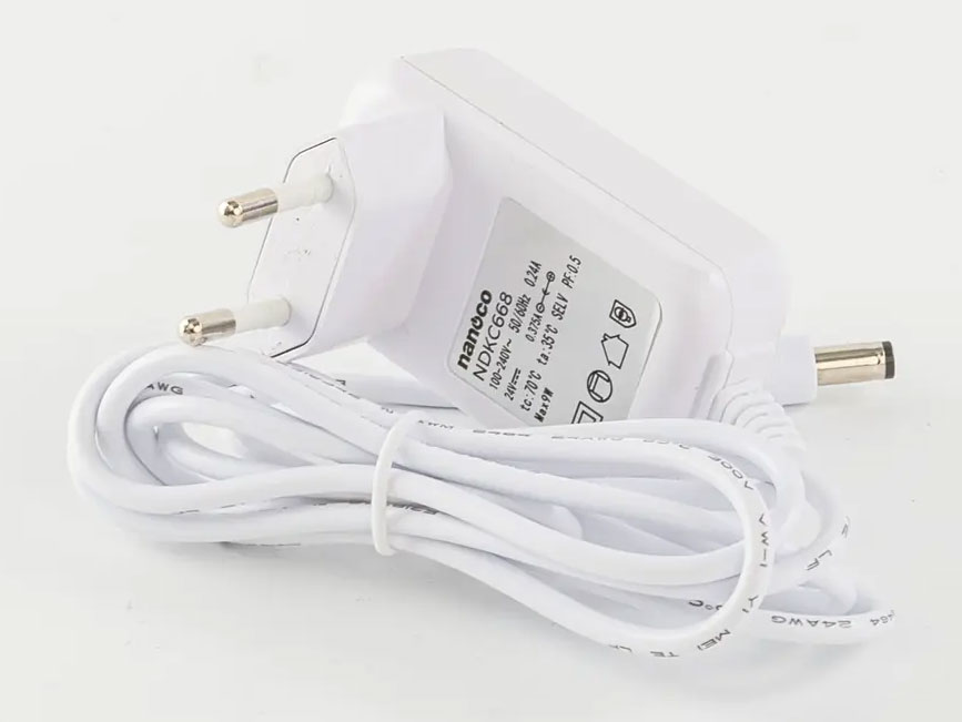 Đèn bàn LED Nanoco NDKC668