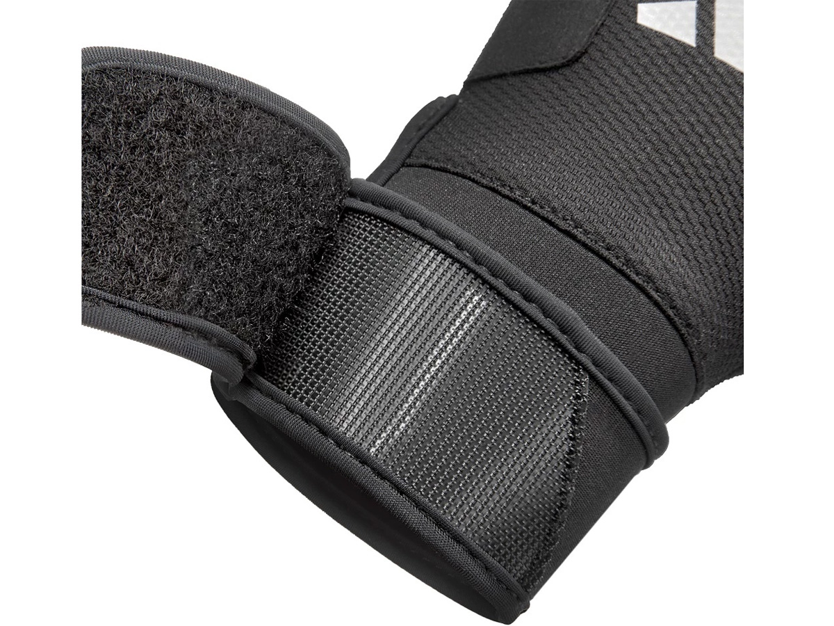 Găng tay thể thao Adidas size M ADGB-15042