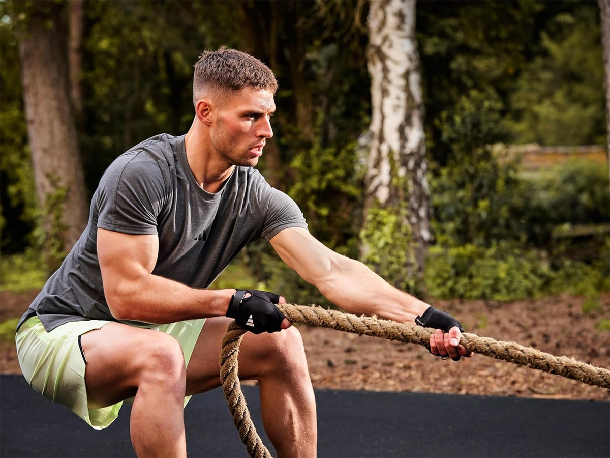 Găng tay thể thao Adidas size S ADGB-15001WH