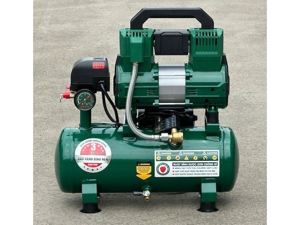 Máy nén khí không dầu Dekton DK-AC2908XPRO (8 lít - 1.1HP)