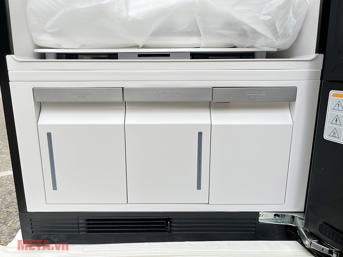 Tủ chăm sóc quần áo thông minh LG Styler SC5GMR80H