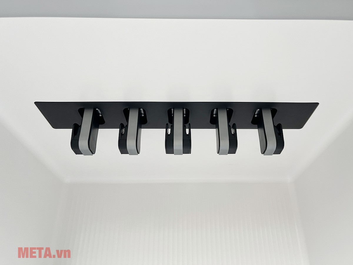 Tủ chăm sóc quần áo thông minh LG Styler SC5GMR80H