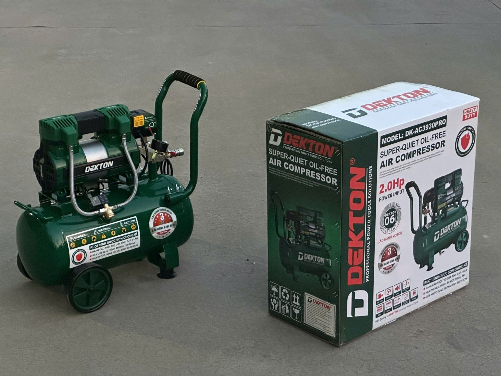 Máy nén khí không dầu Dekton DK-AC3930PRO (30 lít, 2HP)