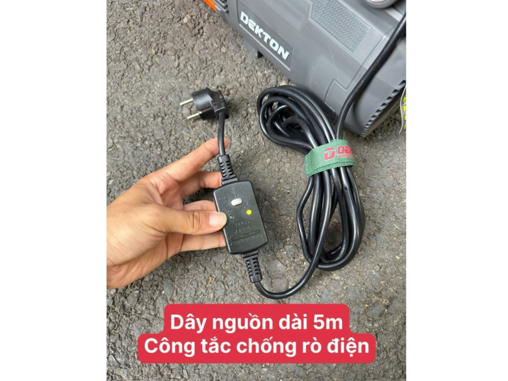 Máy xịt rửa chỉnh áp Dekton DK-CWR2350PRO