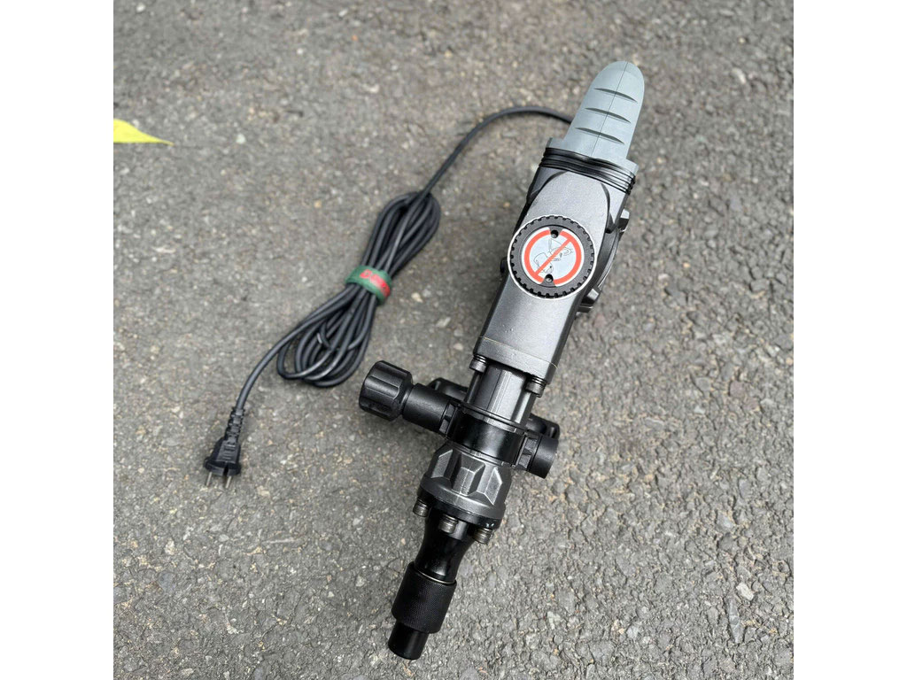 Máy đục bê tông Dekton DK-DH3505PRO (17mm - 1.350W)