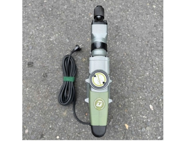 Máy đục bê tông Dekton DK-DH3901XPRO (17mm - 600W)