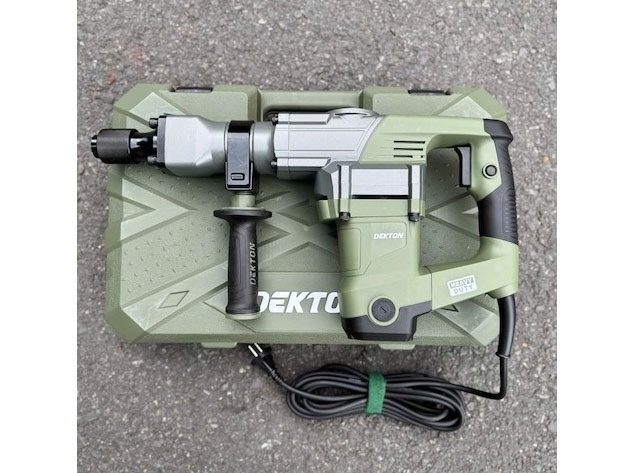 Máy đục bê tông Dekton DK-DH3901XPRO (17mm - 600W)