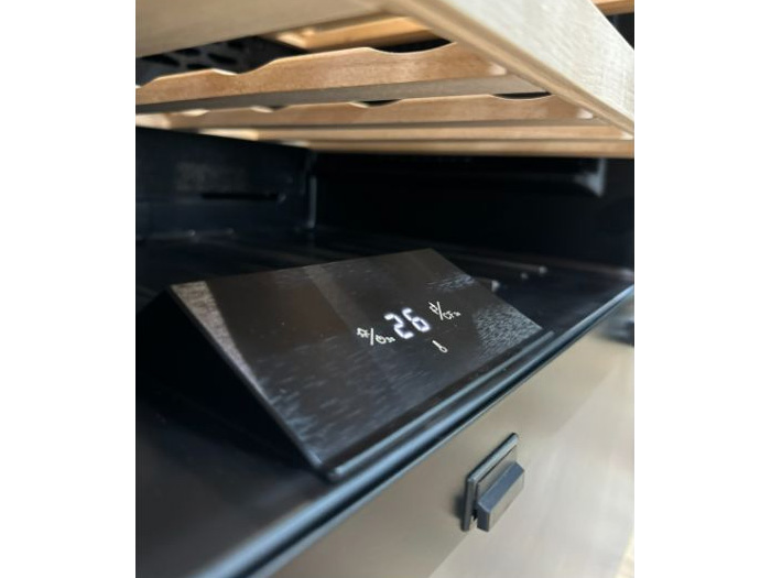 Màn hình điều khiển Tủ bảo quản rượu Kaff KF-BW51L