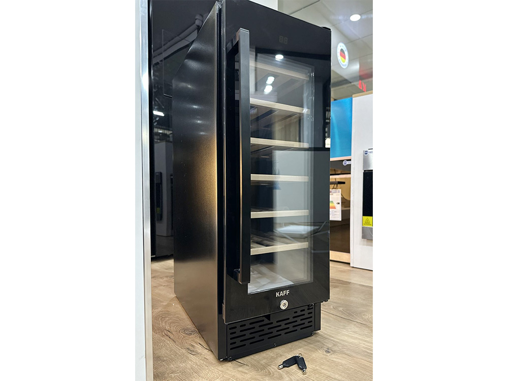 Hình ảnh thực tế Tủ rượu Kaff KF-BW58L Tủ rượu Kaff KF-BW58L