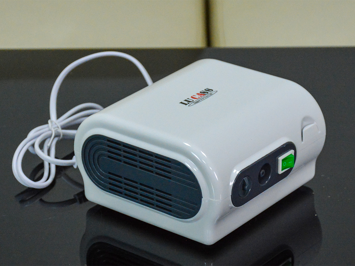 Máy xông khí dung Lucass AXD-313 (LC-33)