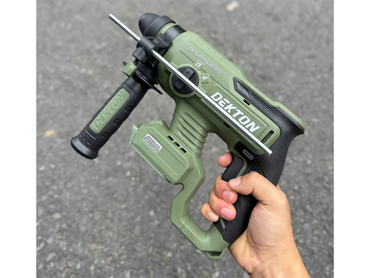Máy khoan bê tông dùng pin 21V Dekton M21-RH2603XCP (Chưa pin và sạc)