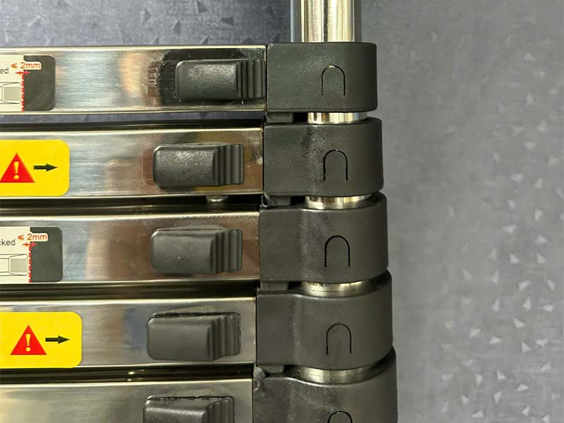 Thang inox rút đơn