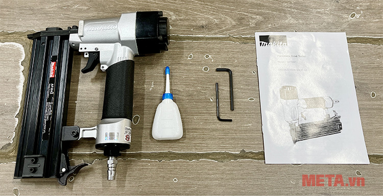 Máy bắn đinh thẳng Makita AF504Z