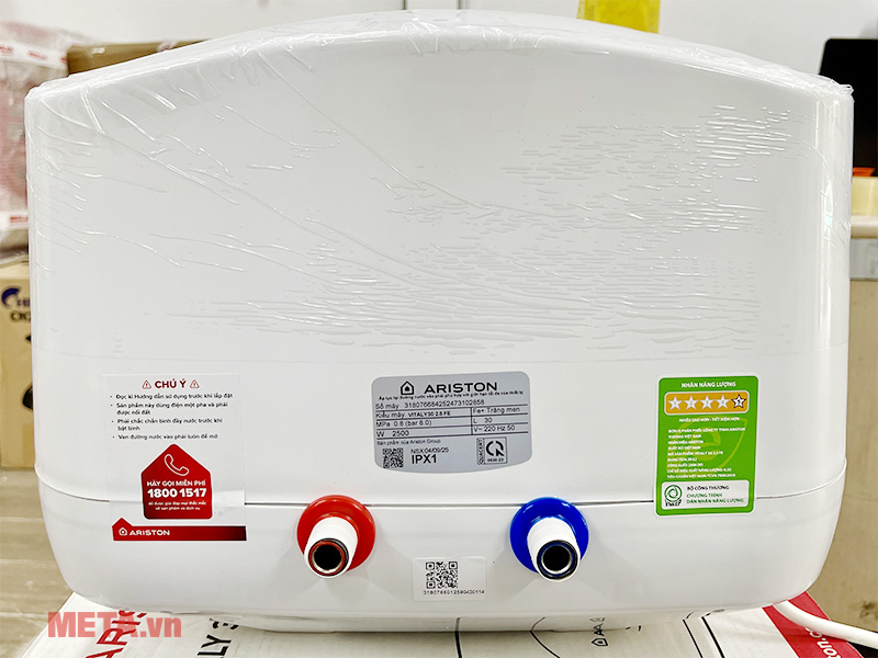 Máy nước nóng gián tiếp Ariston Vitaly 30 2.5 FE