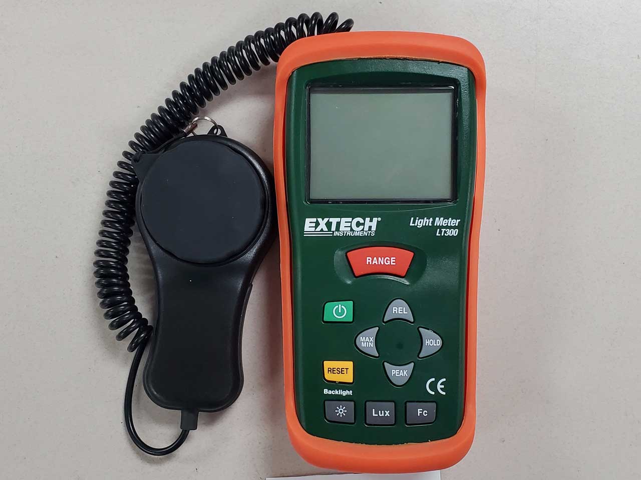 Máy đo cường độ ánh sáng Extech LT300 (0 - 400.000 Lux)