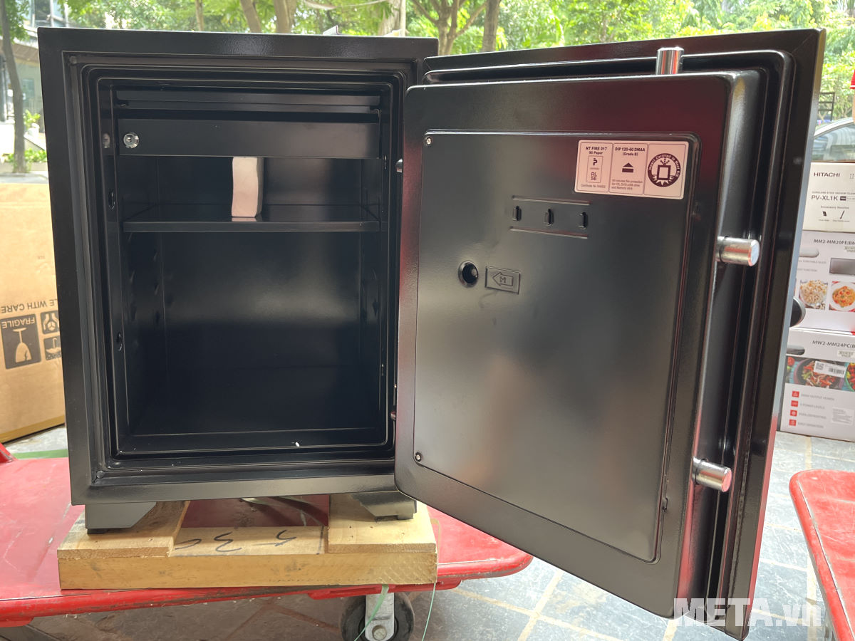 Két sắt nhập khẩu KDH90