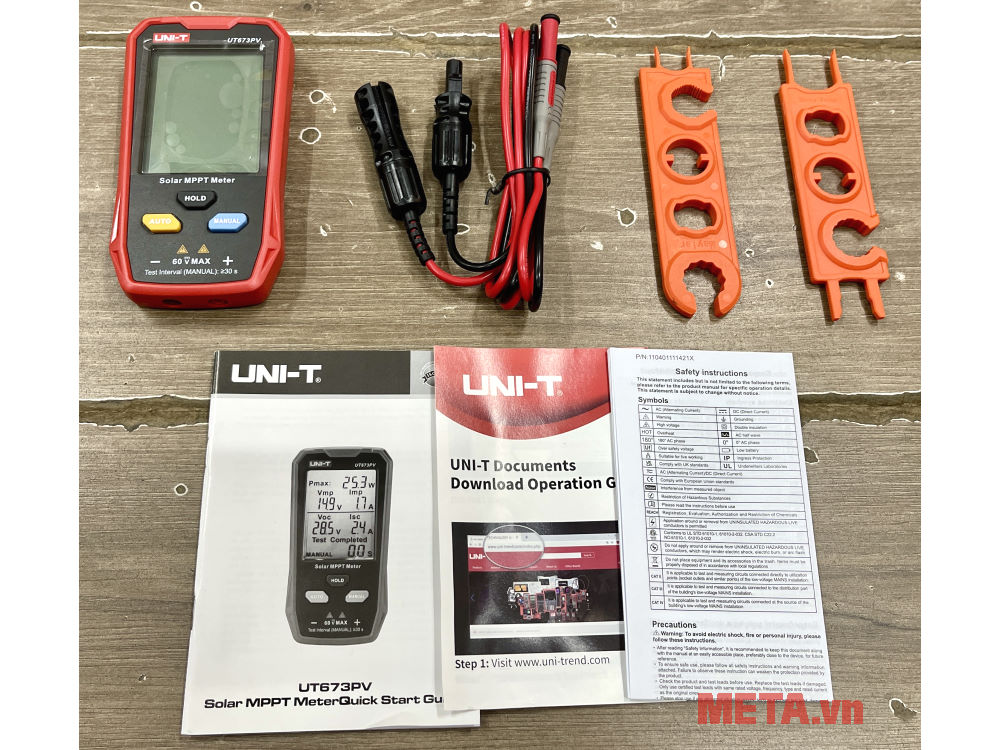 Máy đo năng lượng mặt trời Uni-T UT673PV