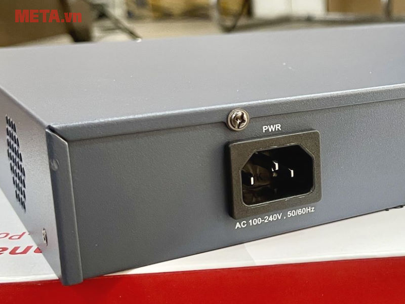 Switch POE 16 cổng Hikvision DS-3E1318P-EI/M