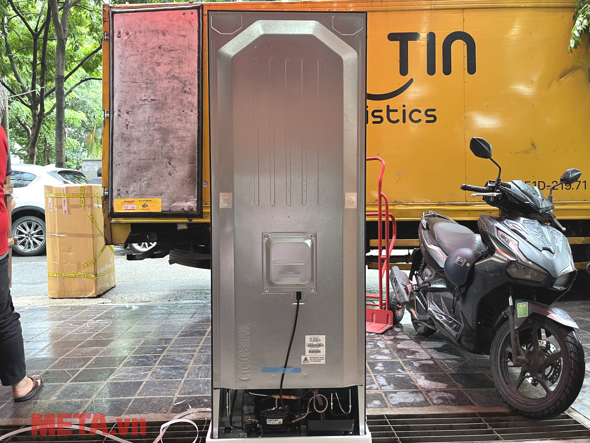 Tủ lạnh Aqua Inverter AQR-T380FA(SL) - 328 lít