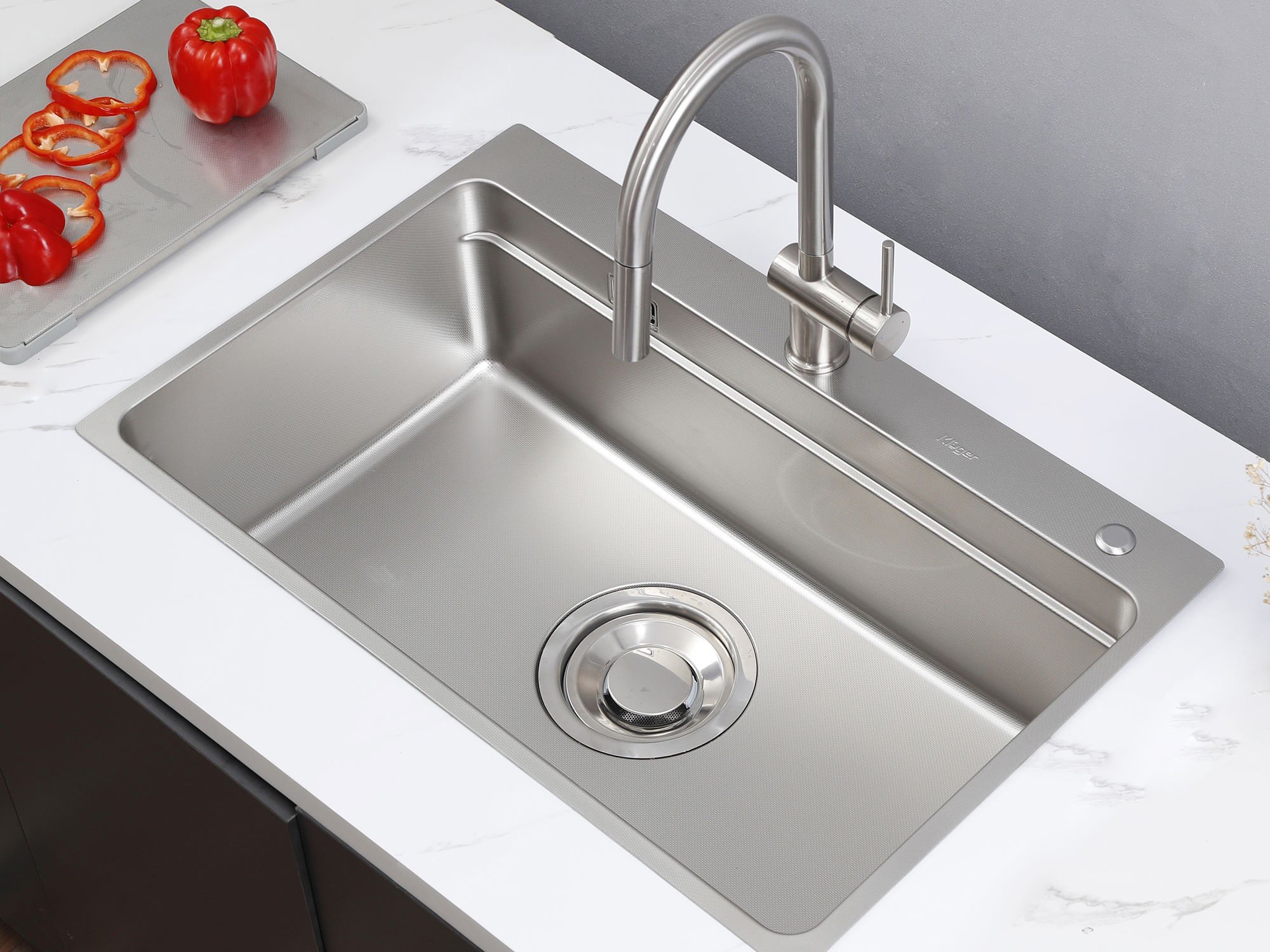 Chậu rửa bát Kluger KF7850FS Basic